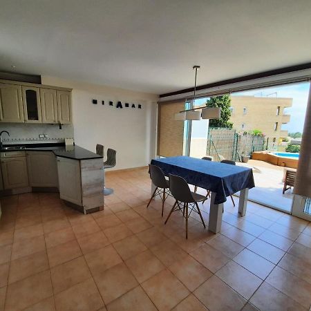 סאלו Apartamento El Crancs מראה חיצוני תמונה